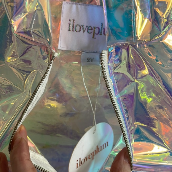 I love plum iridescent rain coat - Picture 4 of 4